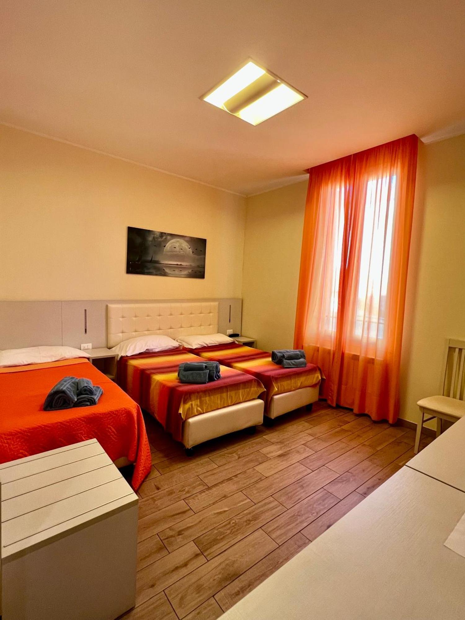 Hotel Casa Zeffirino à San Remo Extérieur photo