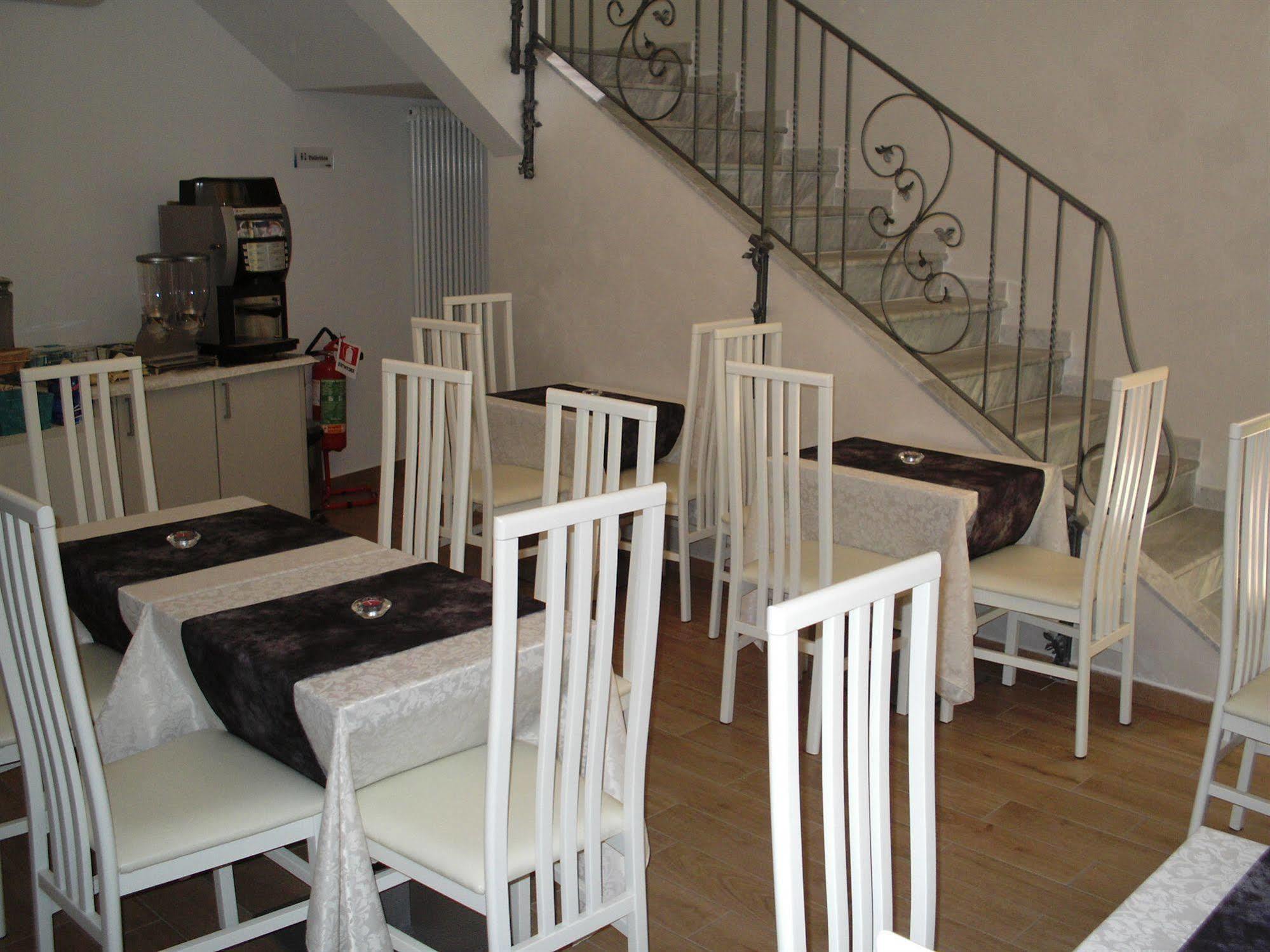 Hotel Casa Zeffirino à San Remo Extérieur photo